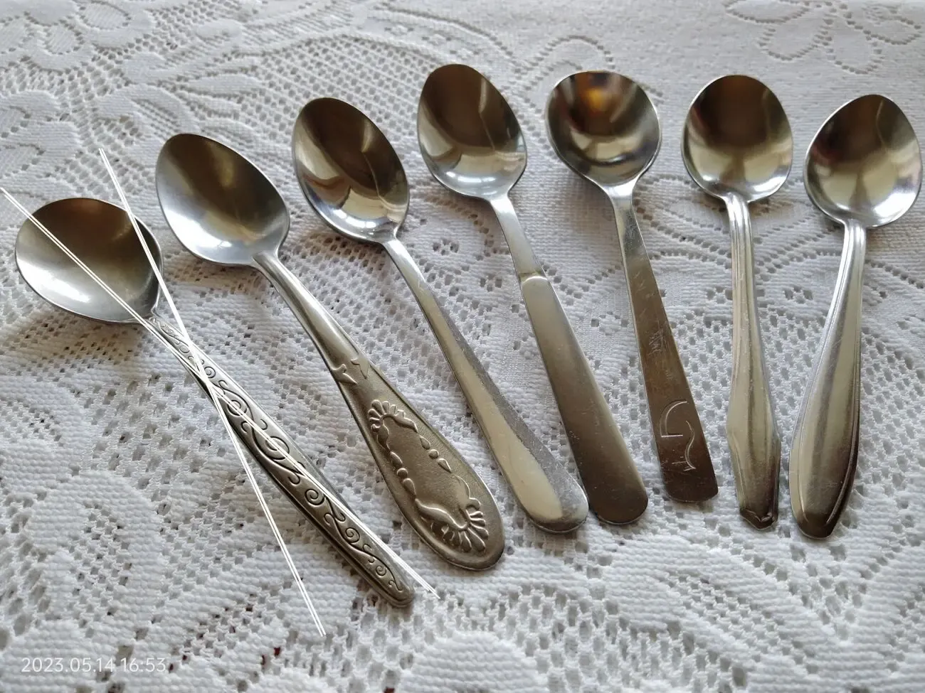 Столовая ложка чайные ложки вилка десертная прибор столовый 4