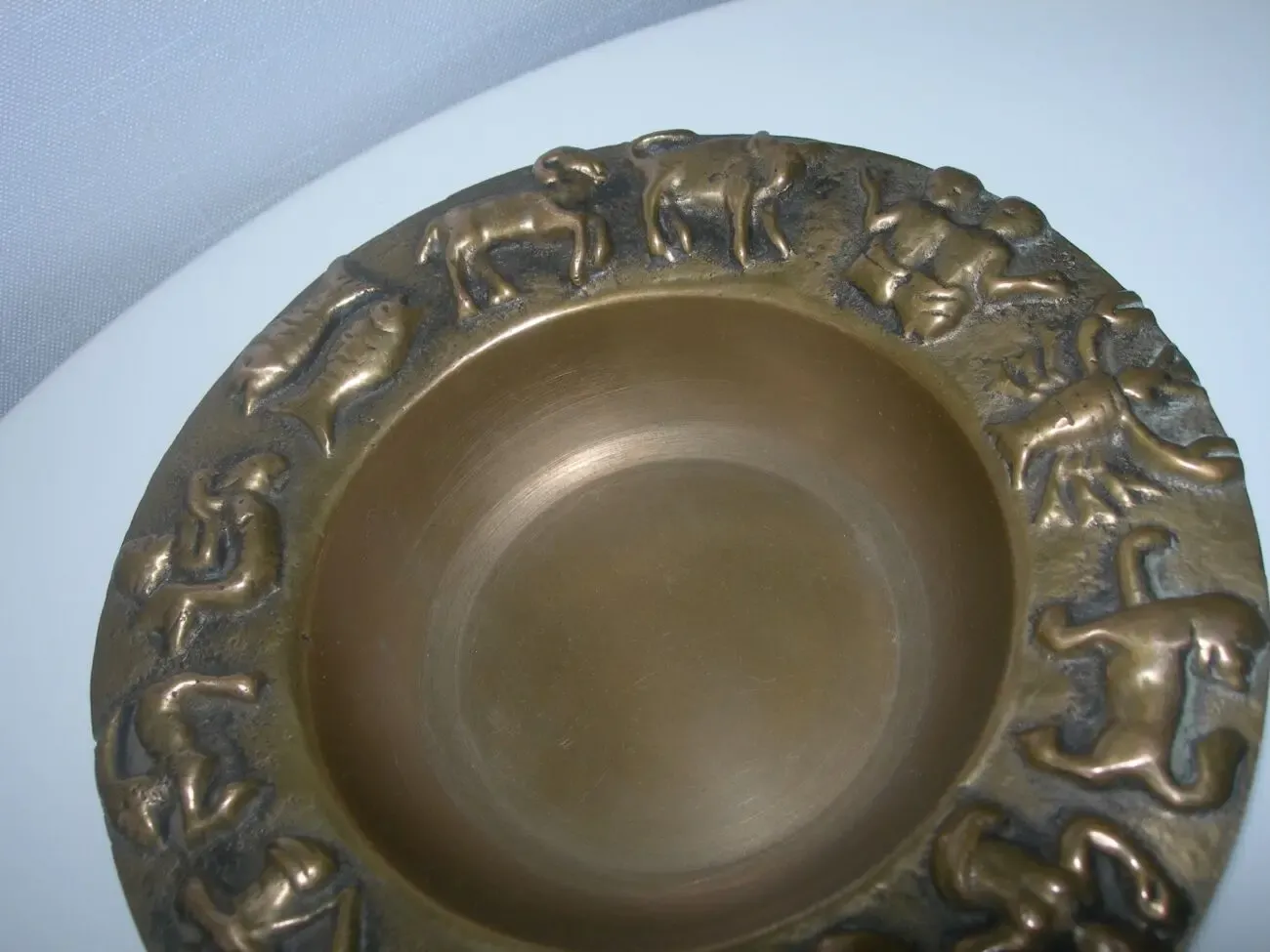 Тарелка, рельеф, знаки зодиака, бронза, Германия 6