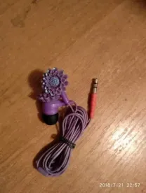 Наушники с дизайном цветка