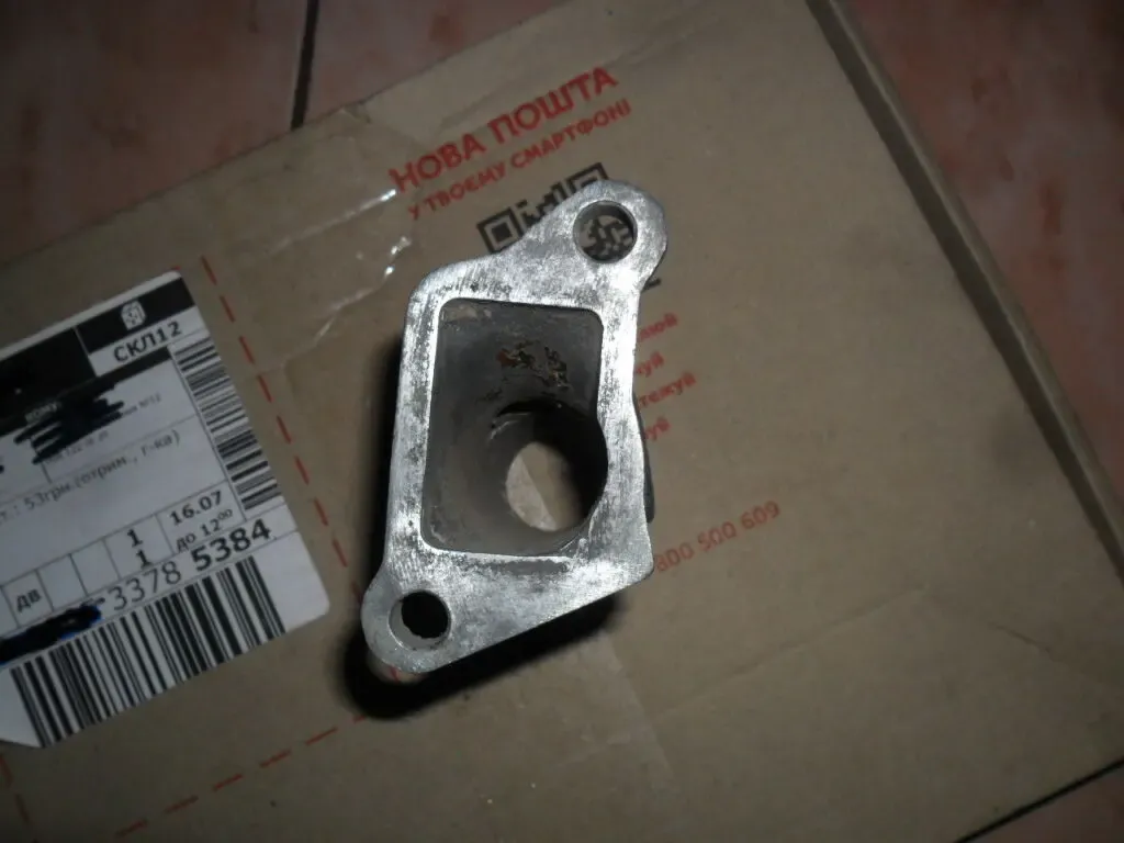 Toyota 1633115050, Фланец охлаждения Тойота Королла, оригинал 8