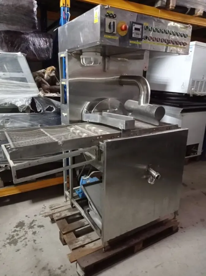 Глазировочный автоматический аппарат 6