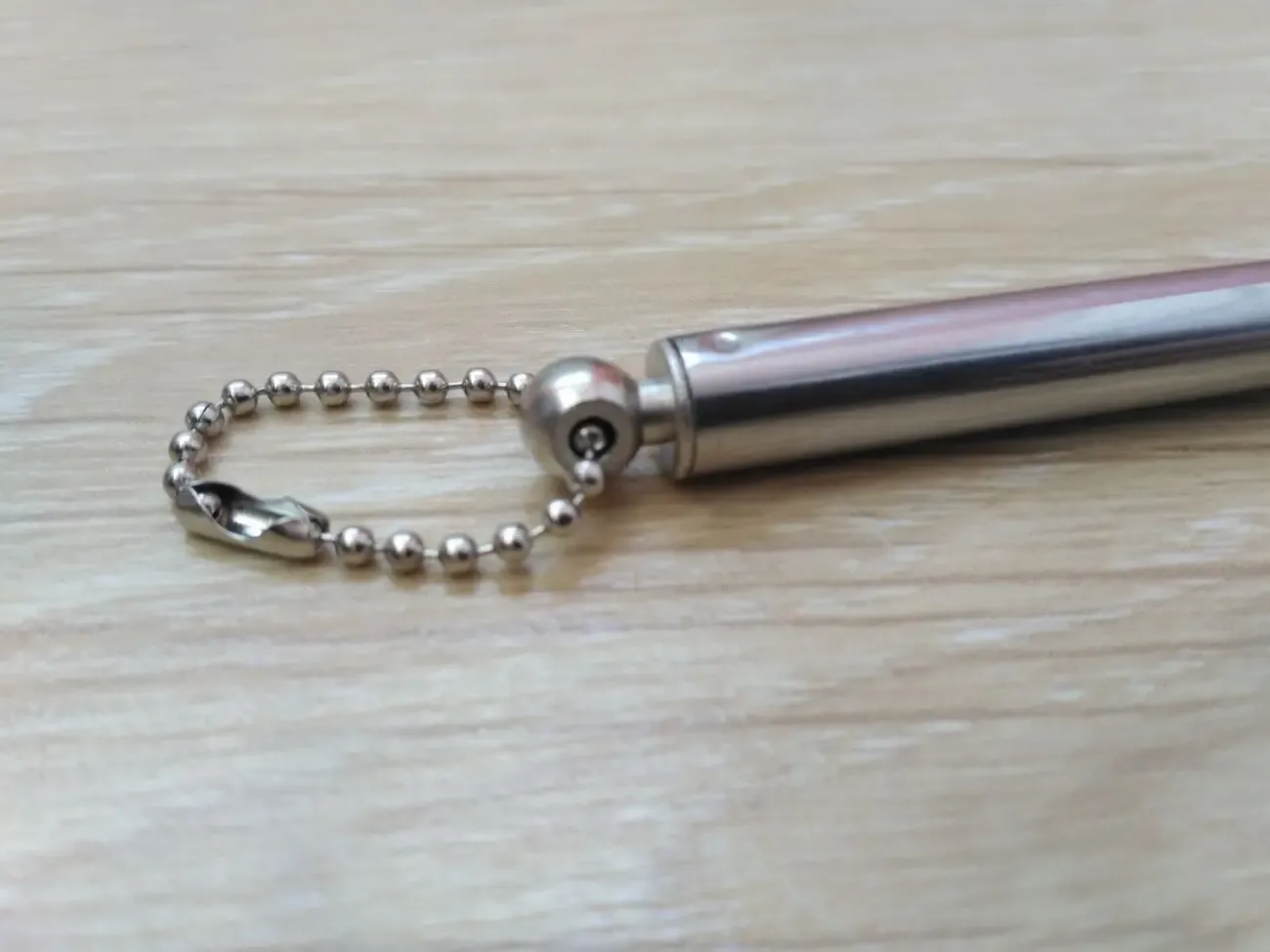 Чесалка Спиначёс для спины телескопическая на цепочке выдвижная 3