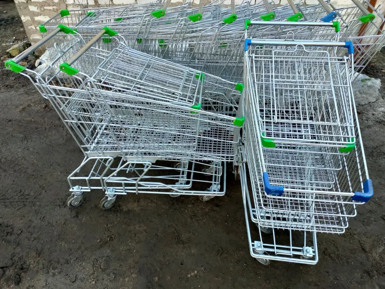 Тележки торговые для супермаркета 120 л, складские тележки б/у 3