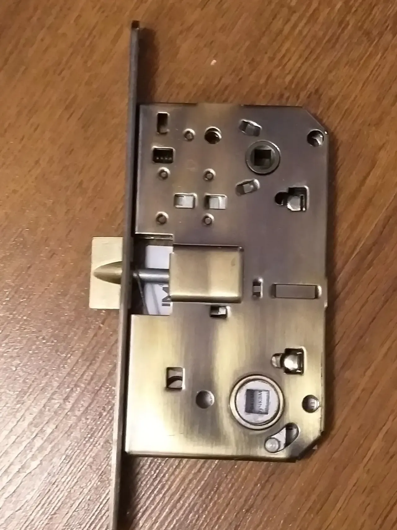 Замок межкомнатный Palladium 390 AB