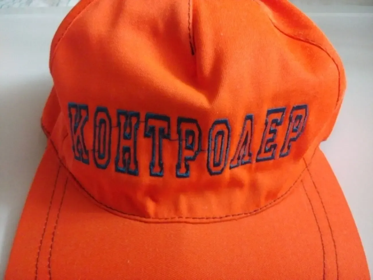 Кепка блайзер новая, размер сзади регулируется. 2
