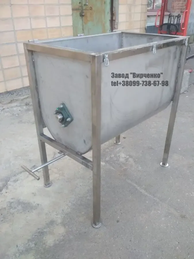 Горизонтальный пищевой ленточный смеситель 500 литров. 4