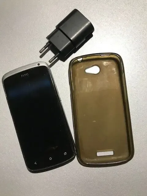 Мобільний телефон HTC One S                              Мобільний тел 7