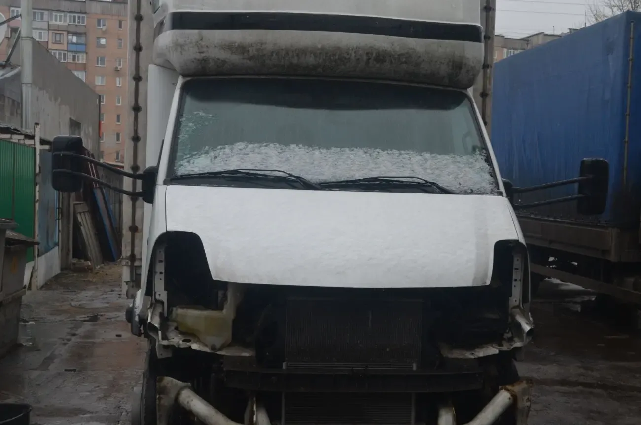 Продам кабину Рено Маскот 3.0 в сборе со спальником 2