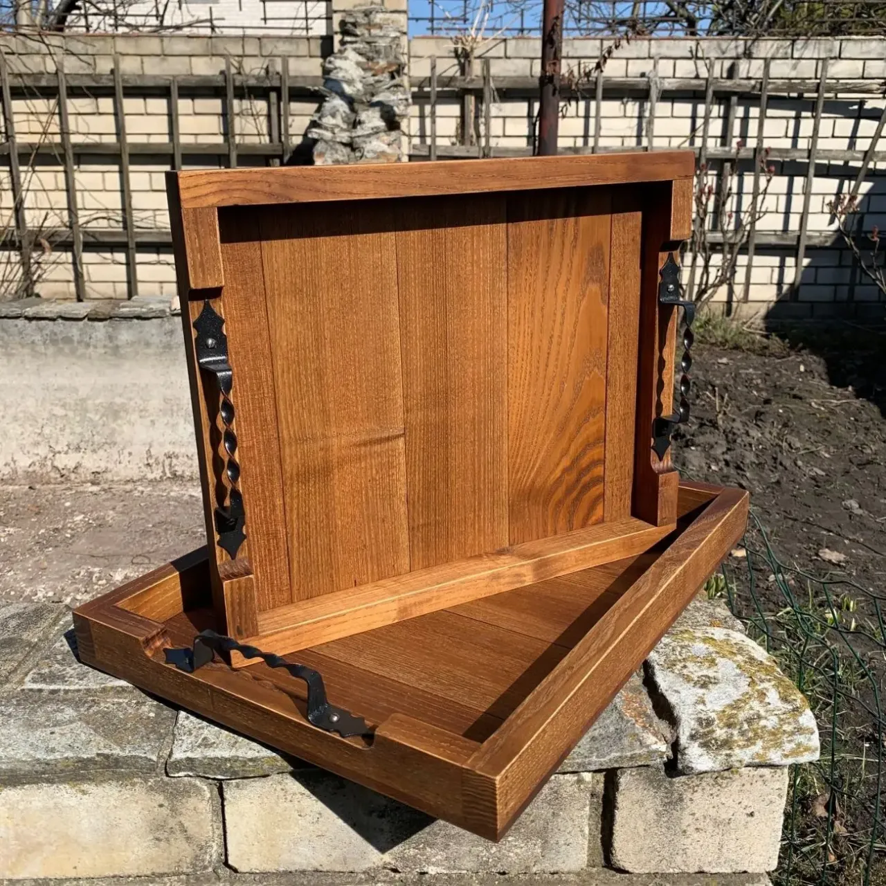 Дубовый поднос