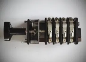 Переключатель УП5312