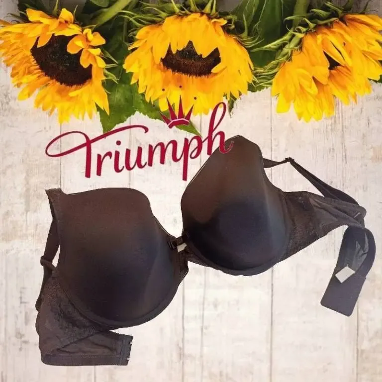 Triumph 70С/D Красивый черный бюстик гладкий поролон на косточках