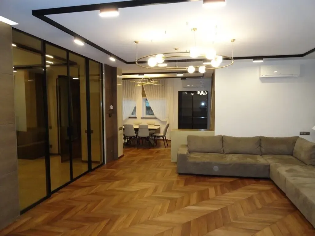 Продам будинок  в Виті почтовій 6