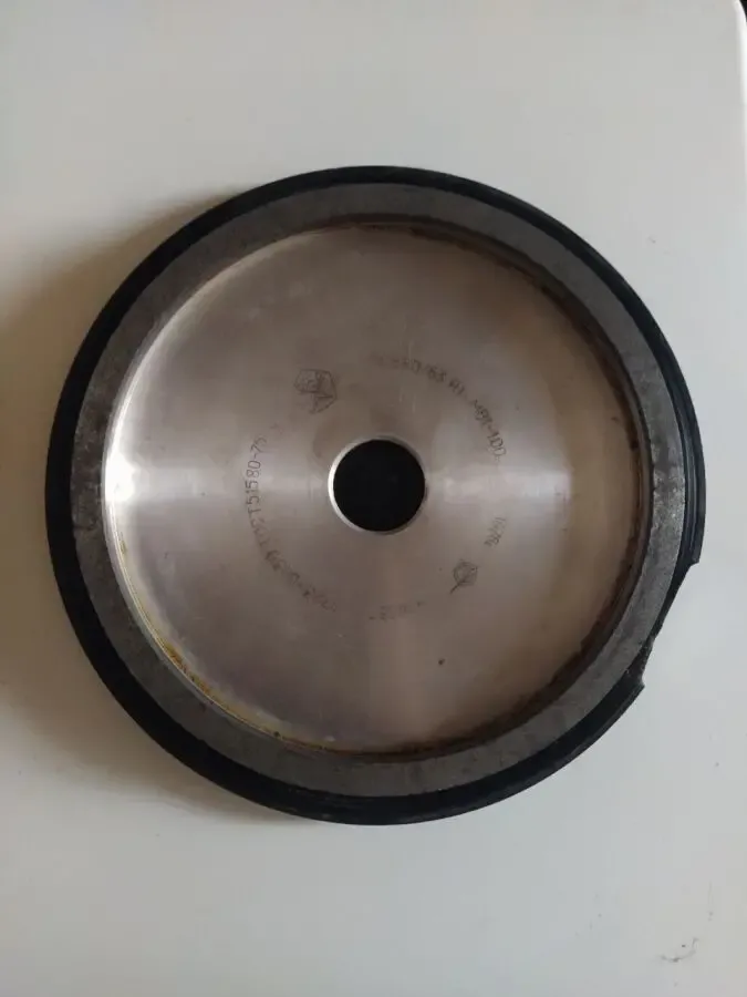 Круг алмазный АС В80/63 А1 М81-100  D200\32 мм