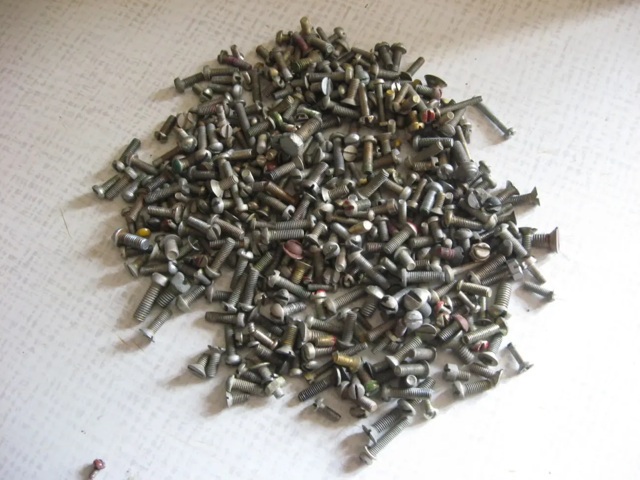 Ассорти болтиков 225 грамм