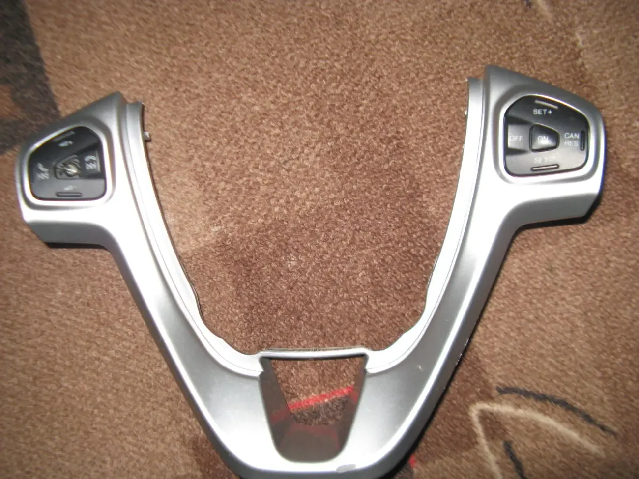 Кермо форд фиеста з круіз контролем 2