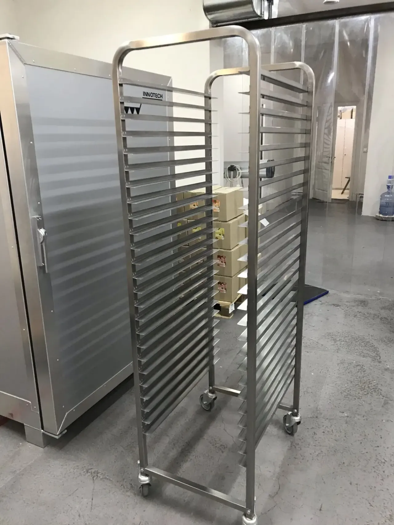 Шпилька на 28 уровней стеллажа кондитерский нержавейка