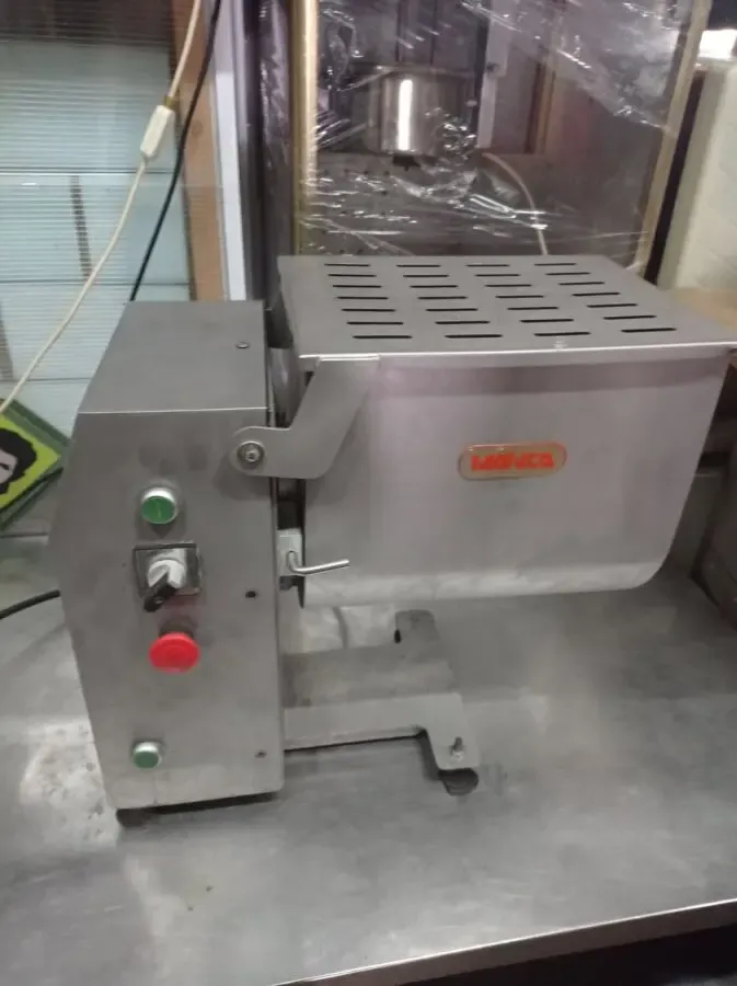 Фаршемешалка настольная Mainka RM 20 3