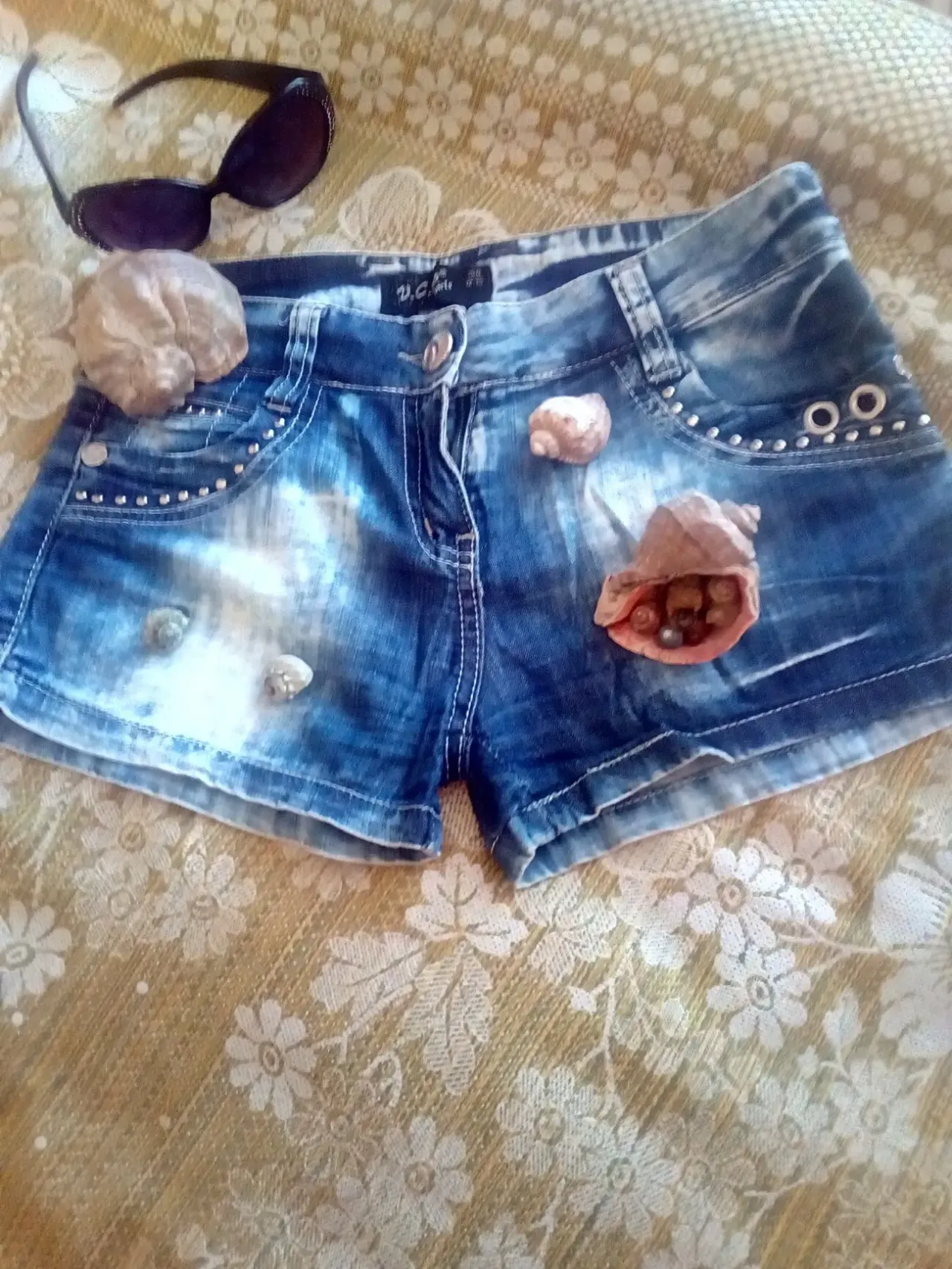 Модные джинсовые шортики.Размер XS!Турция.