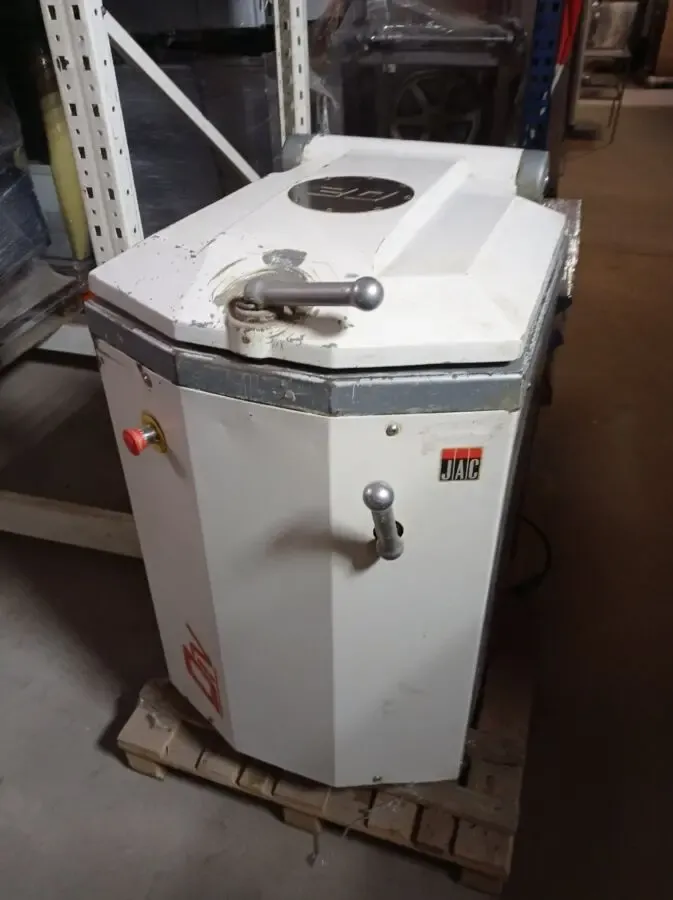 Тестоделитель JAC Div 20 4