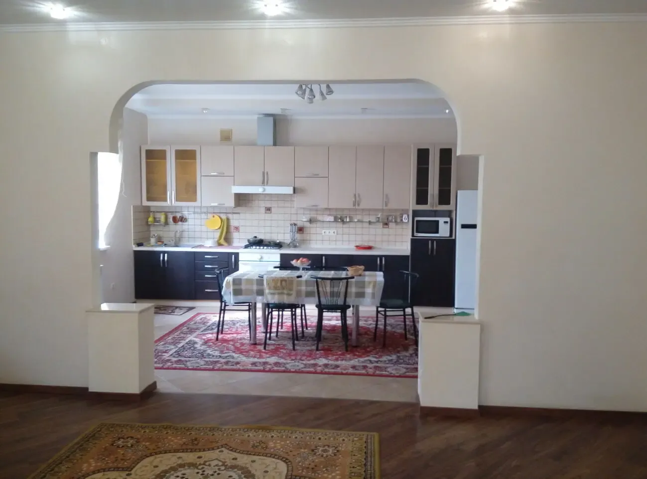 Продам новый дом в Царском р-н 12 Квартала 8