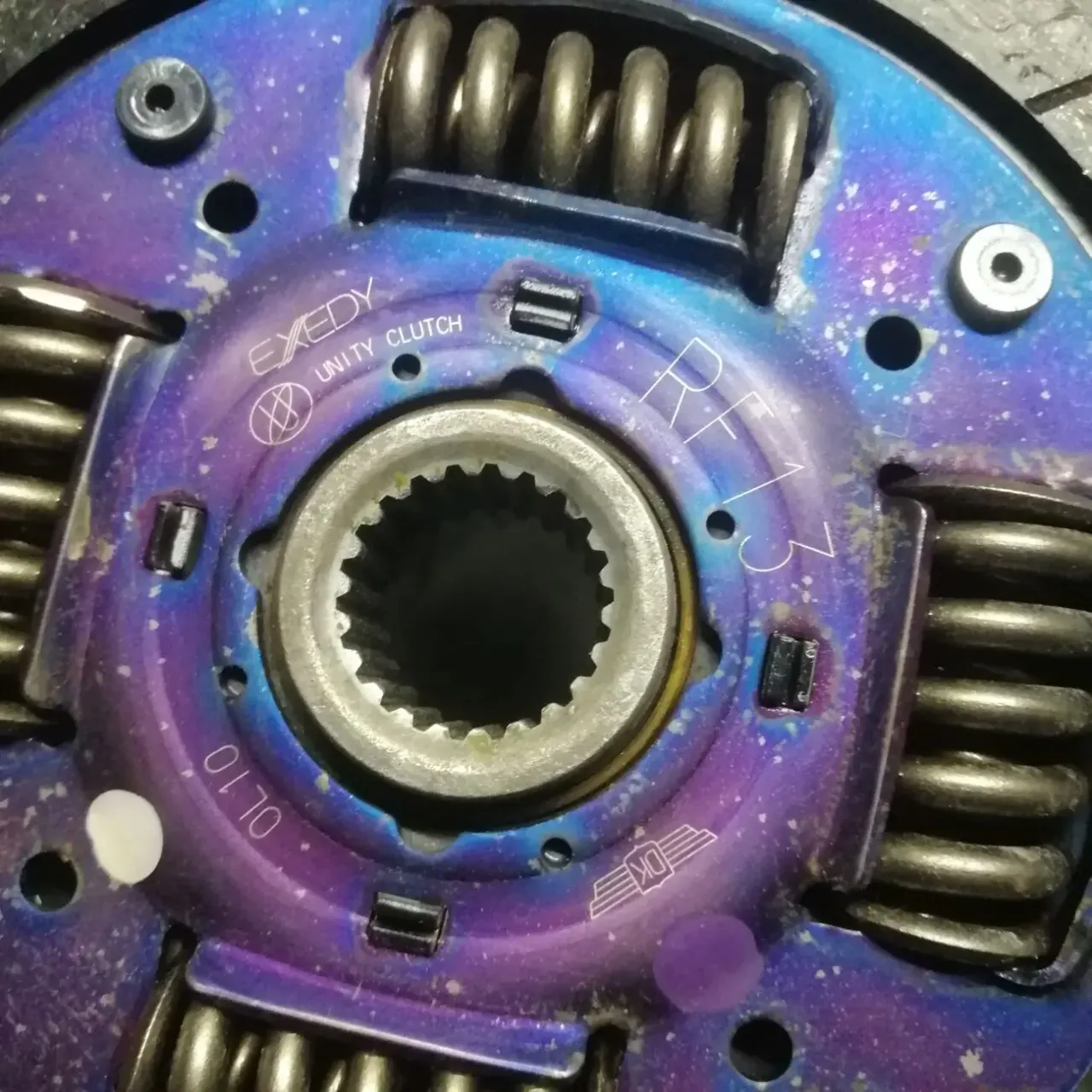 Диск сцепления Мазда 323.примаси 2.0тд 4