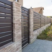 Паркан з блоків в стилі Лофт, з секціями Ранчо