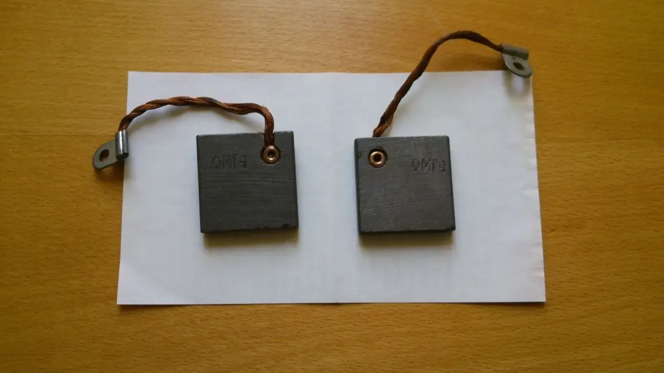 Щетки медно-графитовые мг 32х32х6 мм ссср