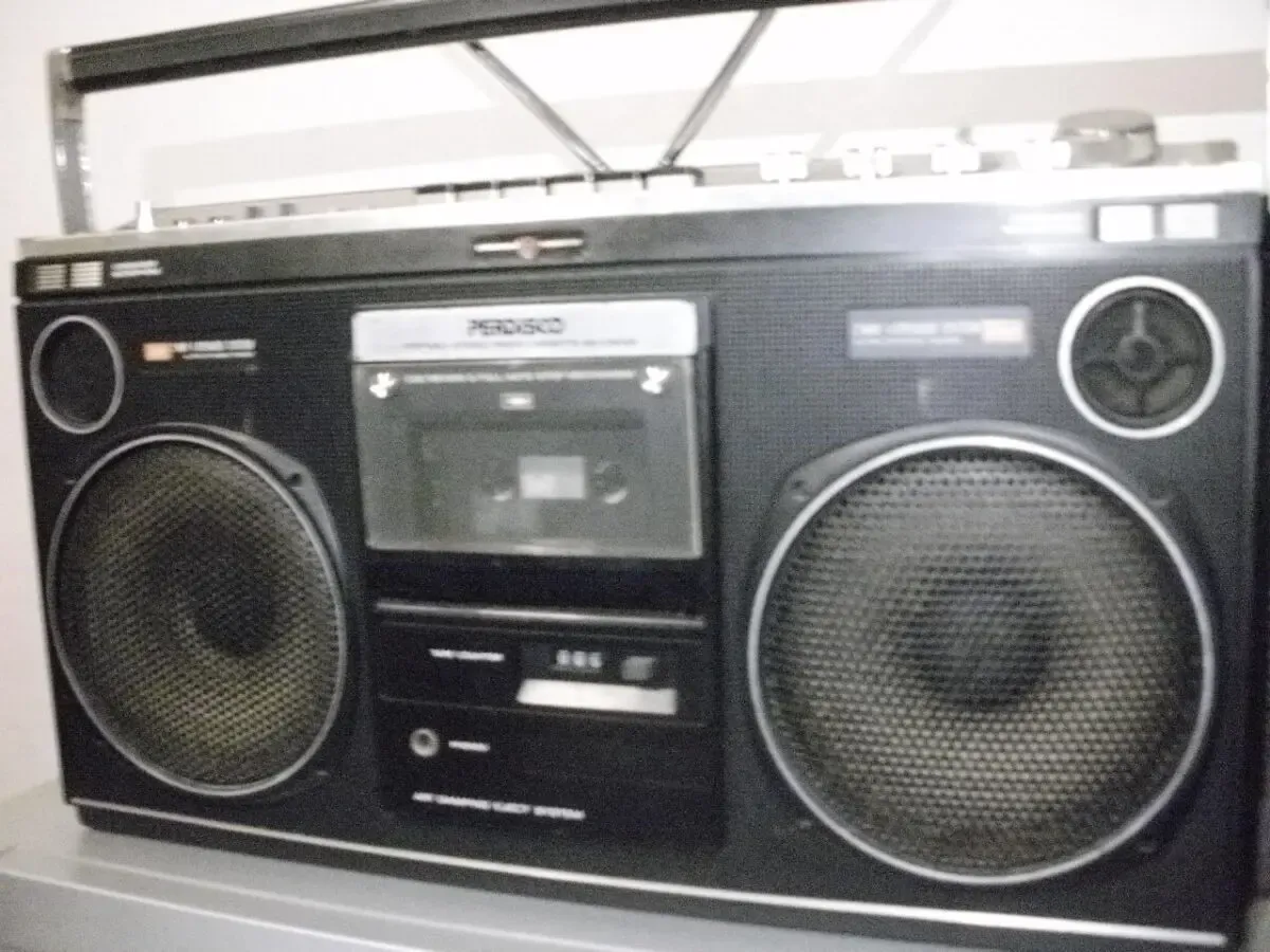 Куплю магнитофоны 80х годов Шарп Панасоник Сони Саньё Маяк Олимп и др. 4