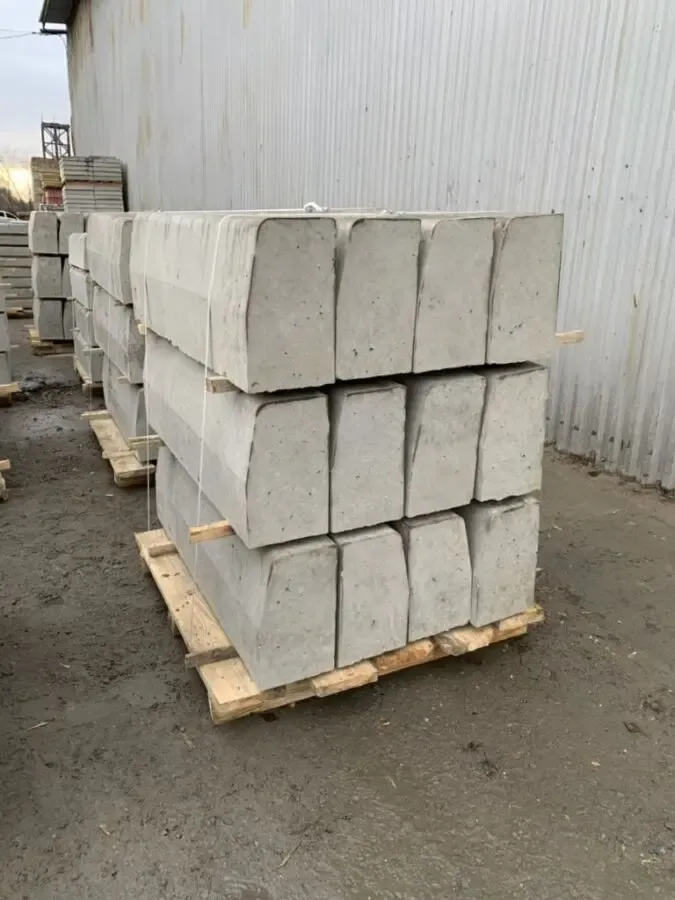 Бордюр дорожный 100х30х15