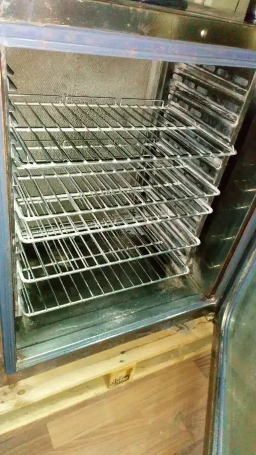 Параконвектомат на 10ть уровней Zanussi 4