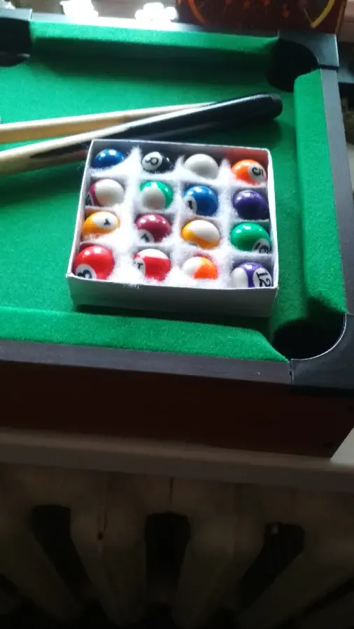 Детский настольный бильярд 2