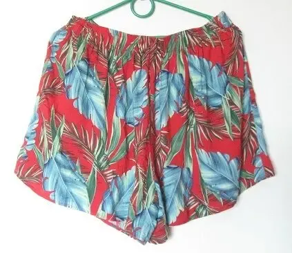 Шорты вискоза красные в принт George 3