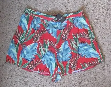 Шорты вискоза красные в принт George 7