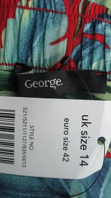 Шорты вискоза красные в принт George 5