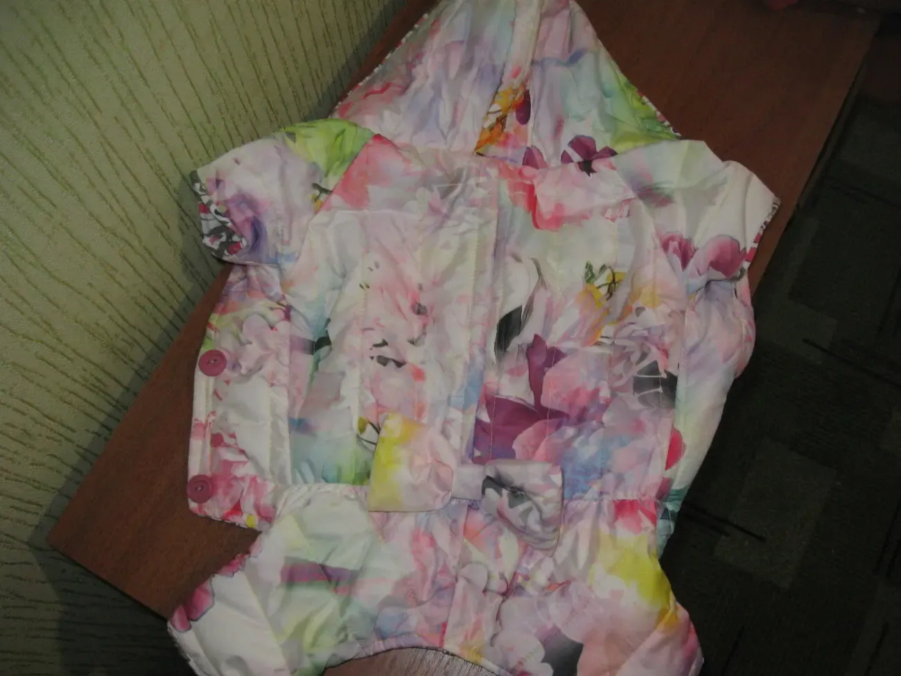 Пальтишки с капюшонами для собачки-девочки 2