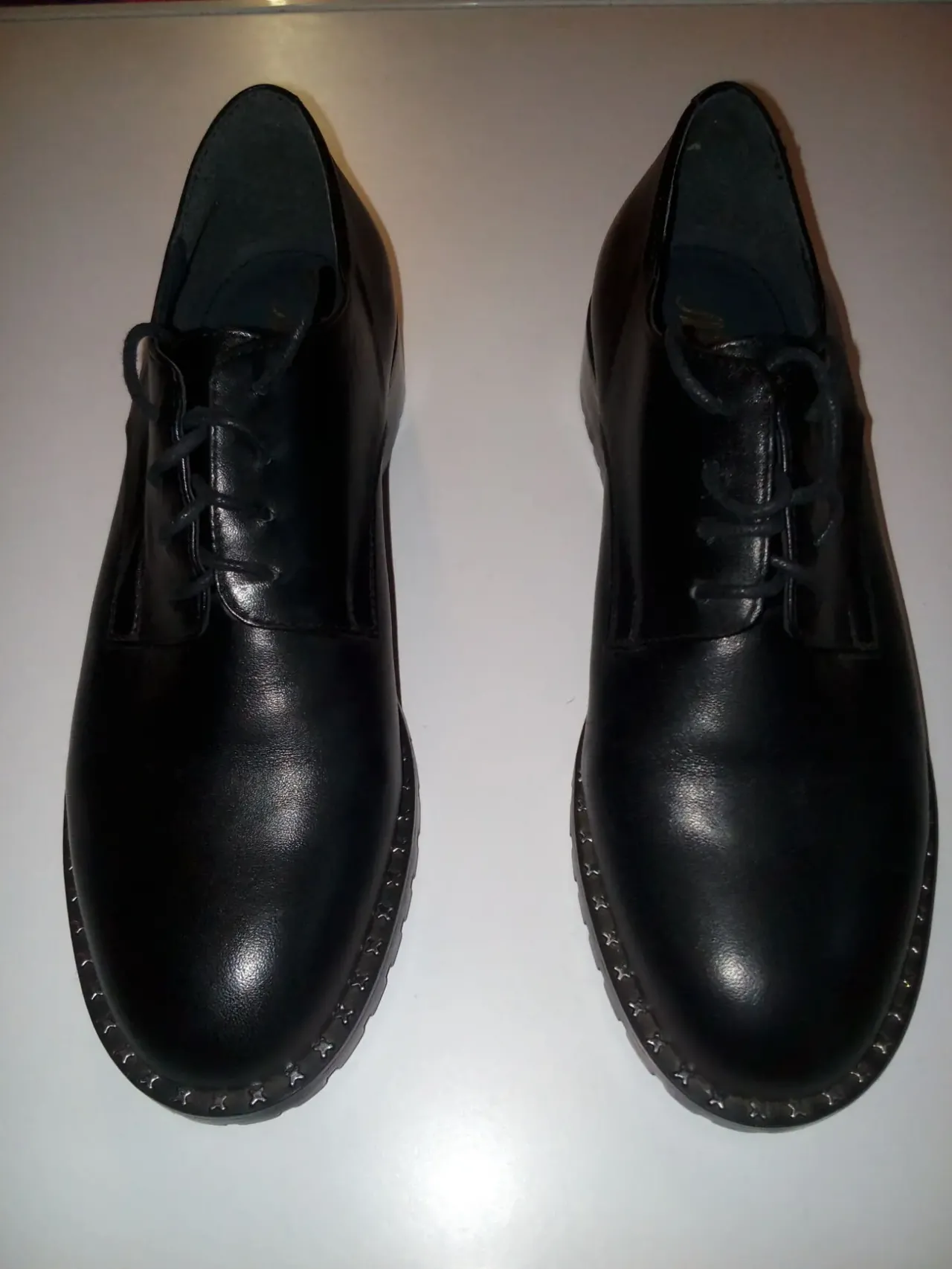 Туфли женские черные классика.