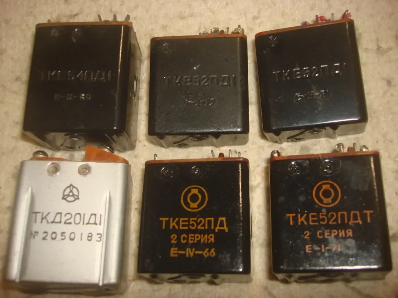 часть запасная   контакторы  ТКЕ  ТКД РНЕ   КНЕ 5