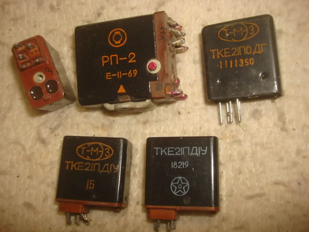 часть запасная   контакторы  ТКЕ  ТКД РНЕ   КНЕ 9