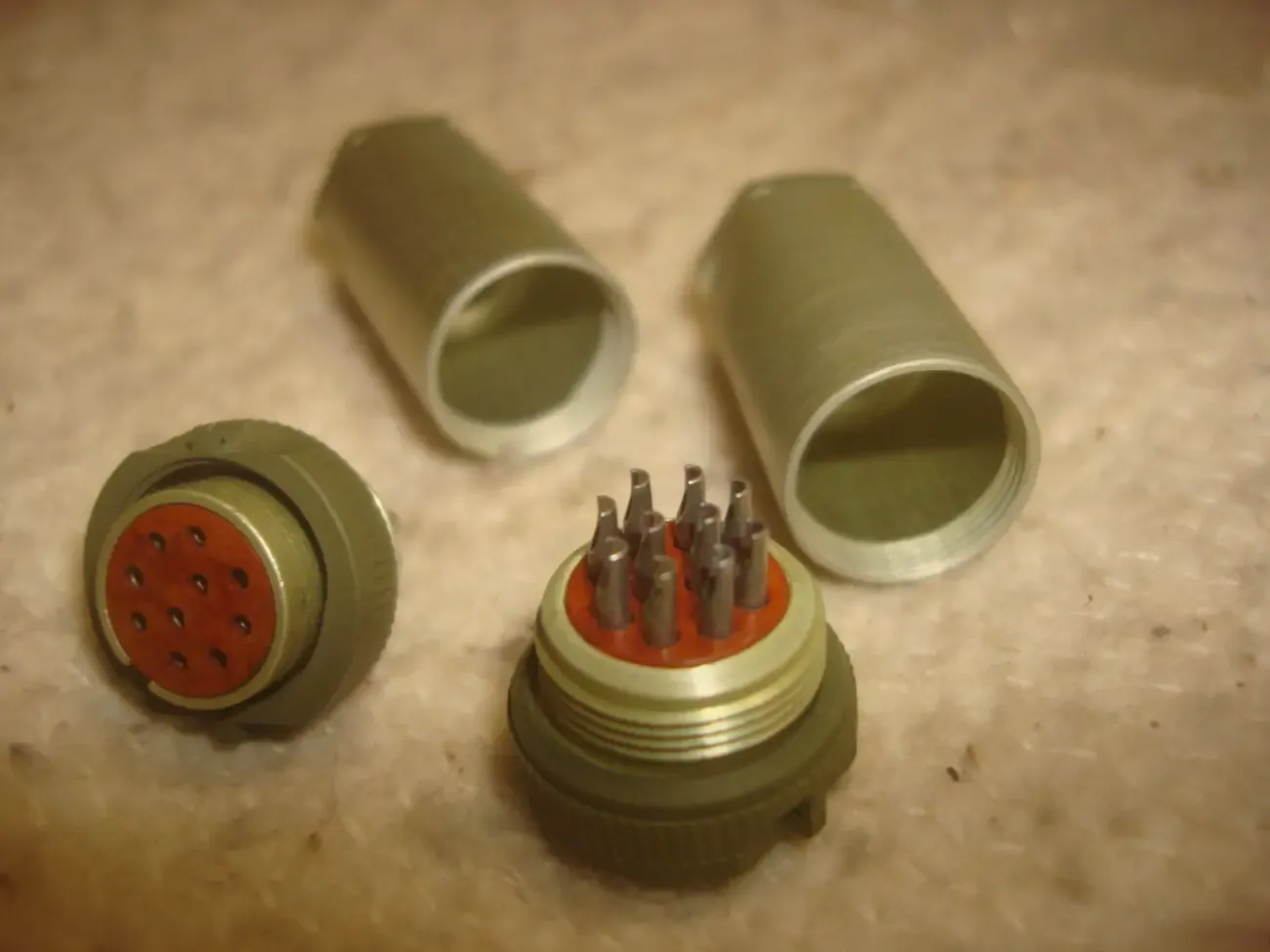 микро разъём   запчасть  РС - 10 ТВ 2