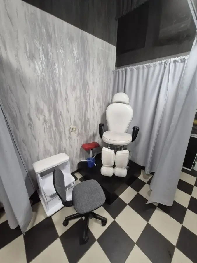 Аренда парикмахерского кресла/кератин/маникюр/педикюр/ресницы/брови 5