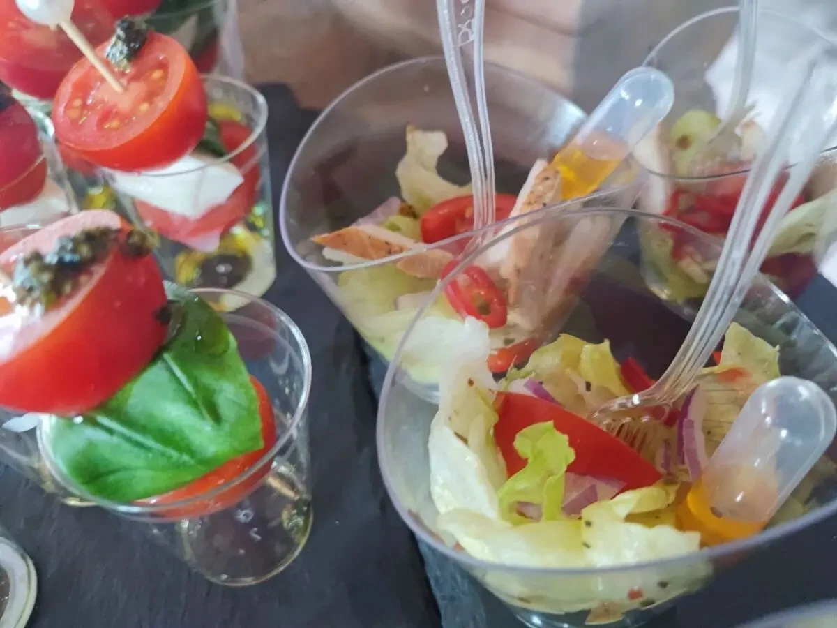 Сдадим коттедж для проведения мероприятий праздни 9