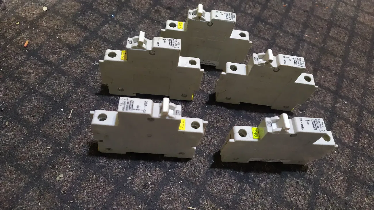 Выключатели автоматы пакетные 10