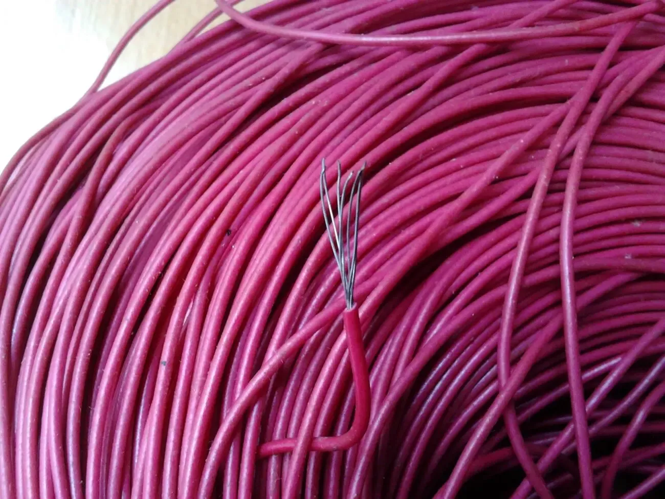 Гибкий медный многожильный луженый кабель провод