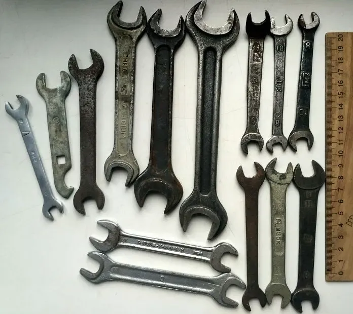 Инструмент ссср  ключ ключи разные,  Chrome- Vanadium 4