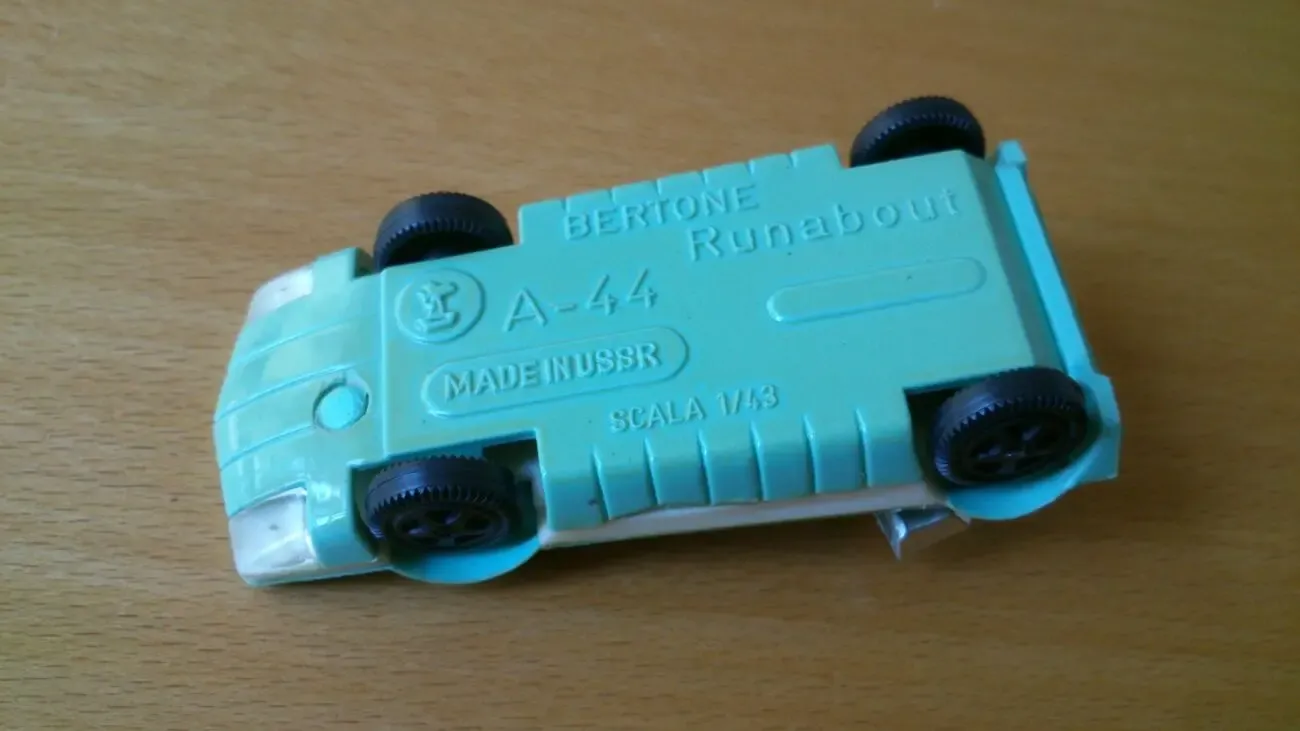 Модель авто масштаб 1-43 ссср 5