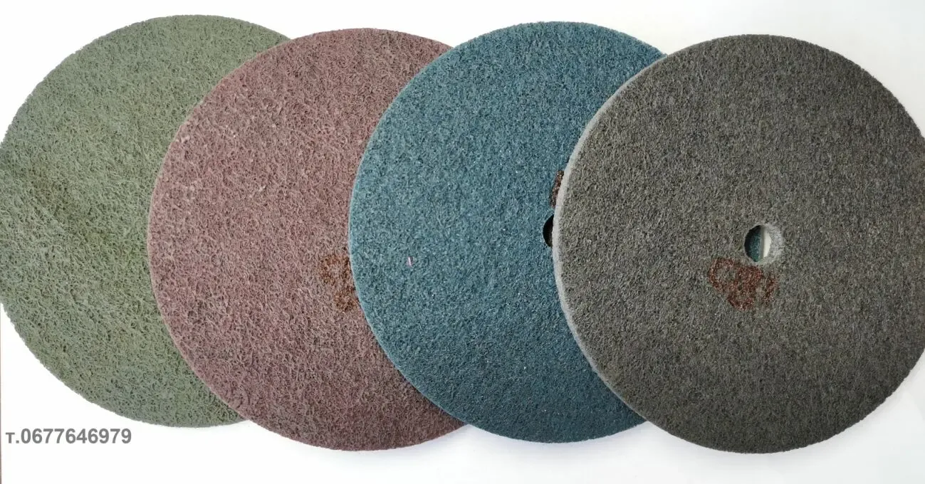 Круг скотчбрайт прессованный MFW 600 125х6х14 на болгарку 10