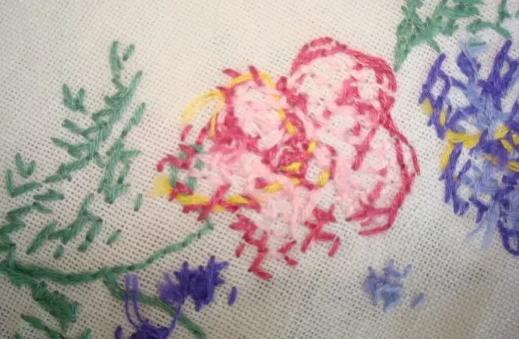 Хлопковая 76*75 см красивая скатерть белая вышитая в ручную крестиком 6