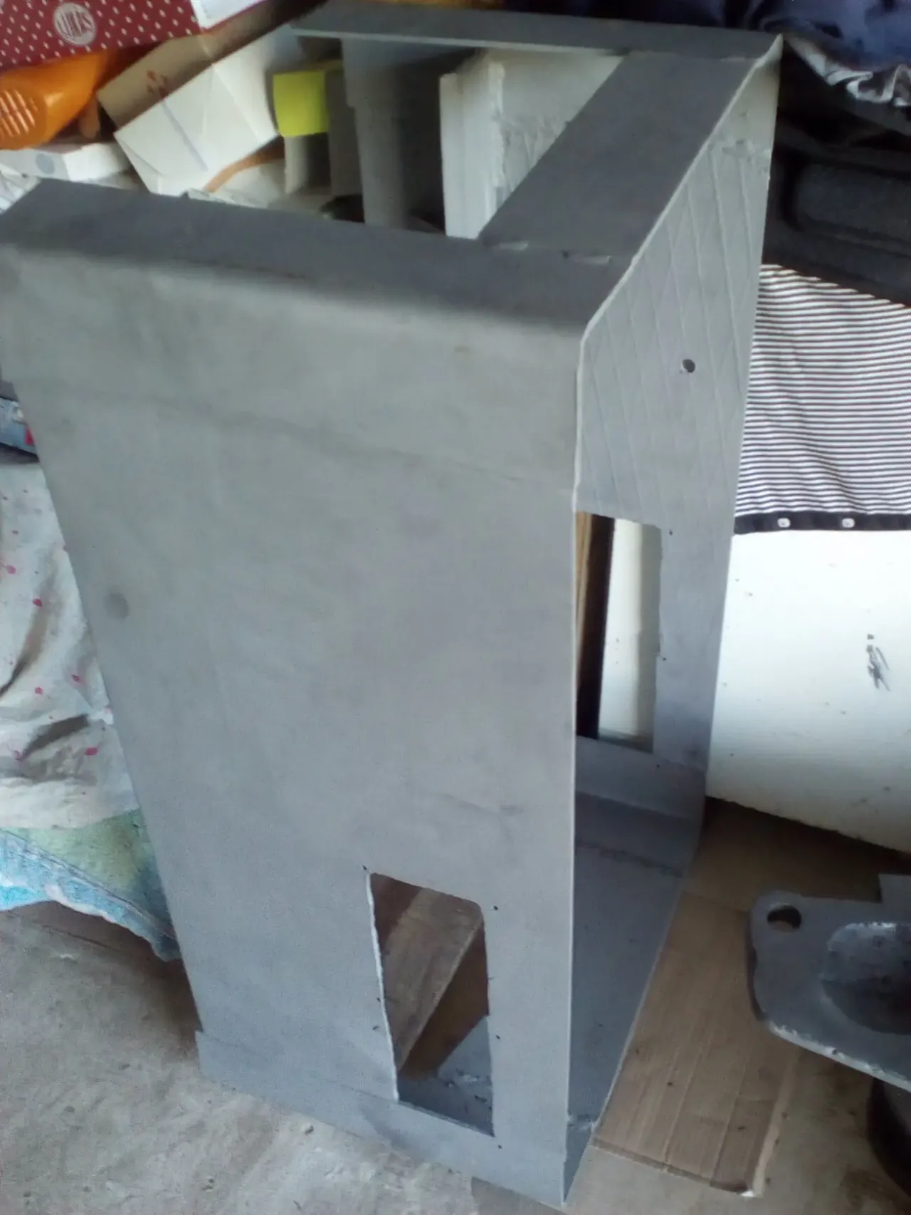 На волчок МП-160: рама(верхня частина),шнек допом.,втулки бр,прес-форм 7