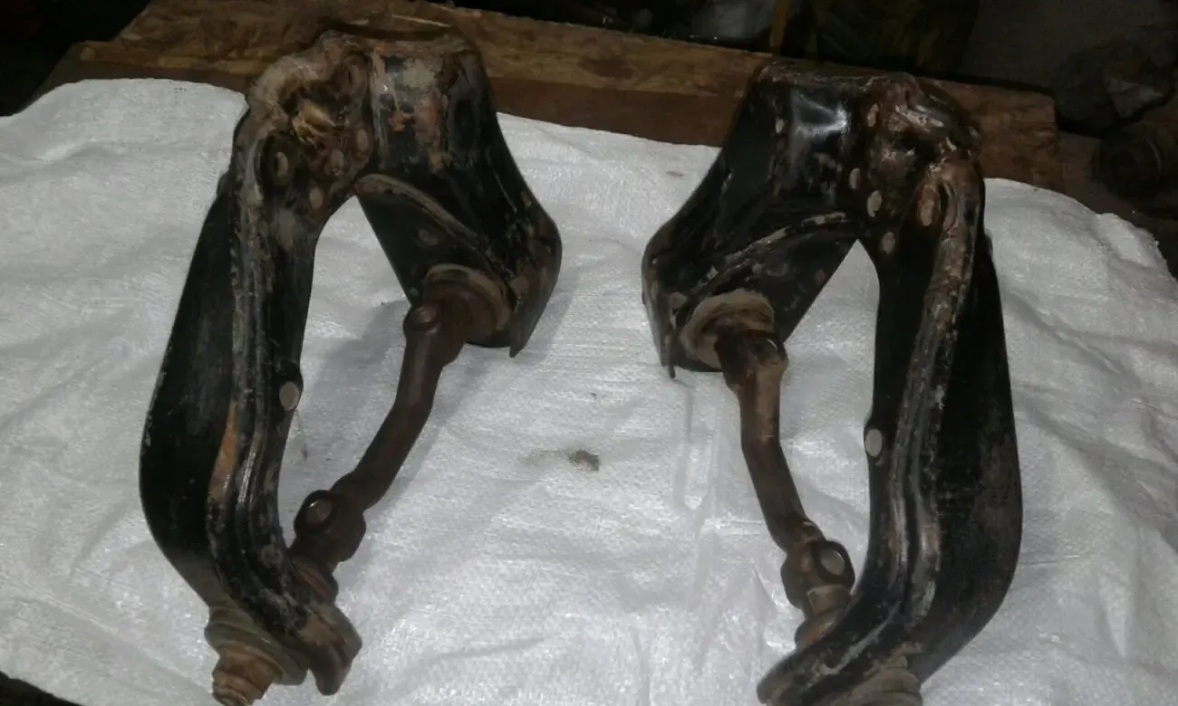 Рычаги подвески, верхние. Toyota 