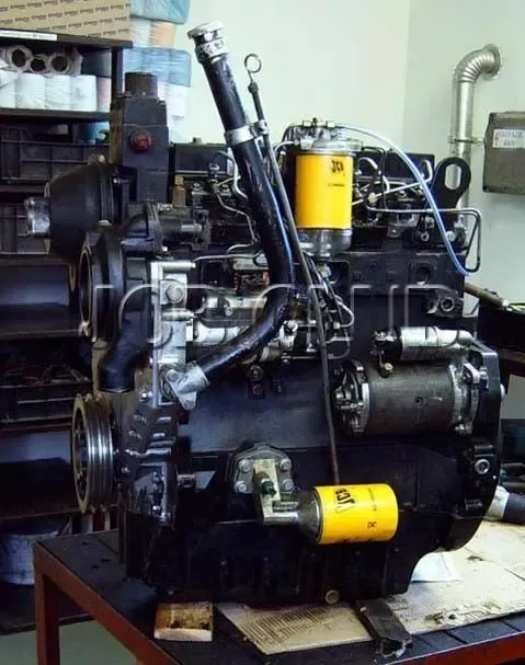 Ремонт двигателя JCB / CAT / PERKINS 3